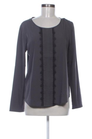 Дамска блуза Vero Moda, Размер L, Цвят Черен, Цена 5,72 €, #137069612