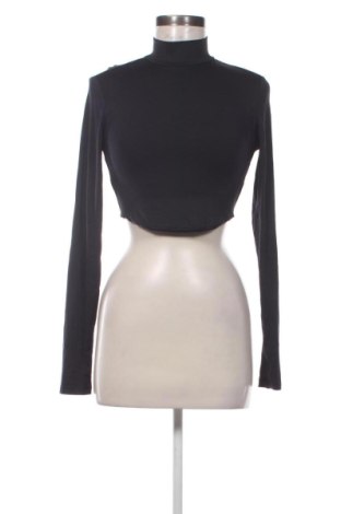 Дамска блуза Bershka, Размер XS, Цвят Черен, Цена 6,14 €, #137086530