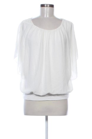 Bluză de femei Haily`s, Mărime XL, Culoare Alb, Preț 52,49 Lei, #137098643