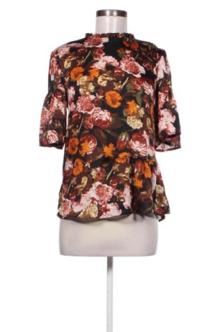 Damen Shirt H&M, Größe XS, Farbe Mehrfarbig, Preis 6,61 €, #137098899