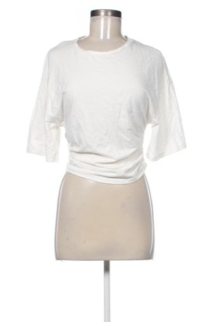 Дамска блуза Gina Tricot, Размер L, Цвят Екрю, Цена 27,68 €, #137113821