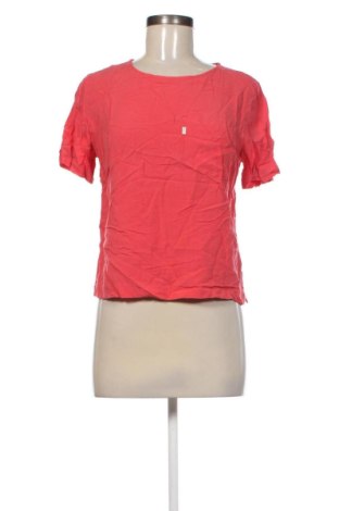 Bluzka damska Levi's, Rozmiar S, Kolor Czerwony, Cena 95,99 zł, #137123272