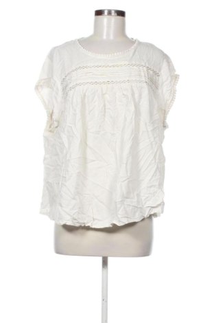 Дамска блуза Vero Moda, Размер XXL, Цвят Екрю, Цена 11,24 €, #137131880