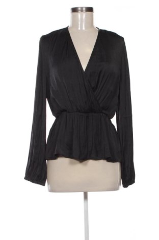 Bluză de femei Aada Studios, Mărime M, Culoare Negru, Preț 214,99 Lei, #137148081