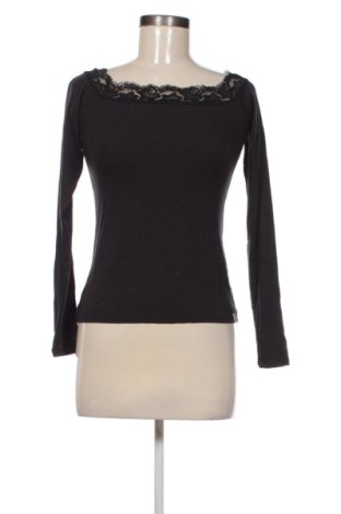 Bluză de femei Hollister, Mărime M, Culoare Negru, Preț 91,99 Lei, #136822352