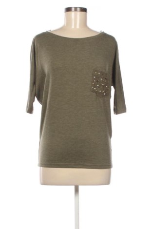 Bluză de femei Bershka, Mărime S, Culoare Verde, Preț 85,85 Lei, #137077039