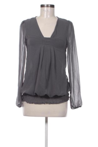 Bluză de femei Unbranded, Mărime XS, Culoare Gri, Preț 47,24 Lei, #137098845