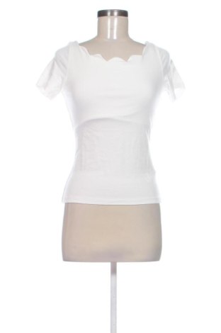 Bluzka damska About You, Rozmiar XS, Kolor Biały, Cena 105,99 zł, #137151268