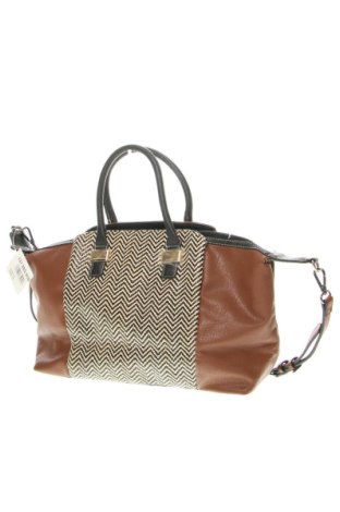 Дамска чанта Tu, Цвят Кафяв, Цена 16,61 €, #137085910