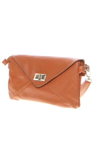Дамска чанта Unbranded, Цвят Кафяв, Цена 16,30 €, #137075481