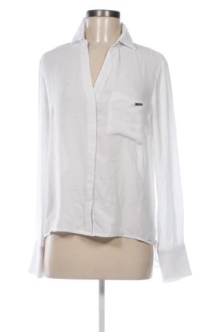 Дамска риза Guess, Размер M, Цвят Бял, Цена 34,76 €, #136891088
