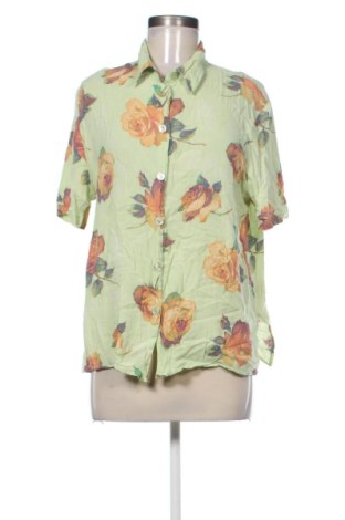 Cămașă de femei Unbranded, Mărime M, Culoare Multicolor, Preț 110,71 Lei, #137040751