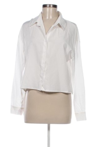 Cămașă de femei Unbranded, Mărime M, Culoare Alb, Preț 94,48 Lei, #137121830