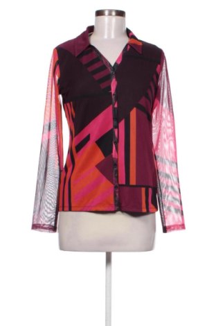 Cămașă de femei Cartoon, Mărime S, Culoare Multicolor, Preț 31,49 Lei, #137142571
