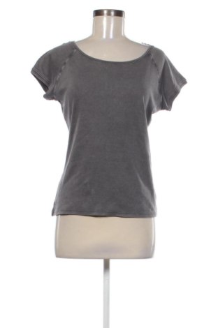 Γυναικείο t-shirt Reserved, Μέγεθος M, Χρώμα Γκρί, Τιμή 10,00 €, #137031334