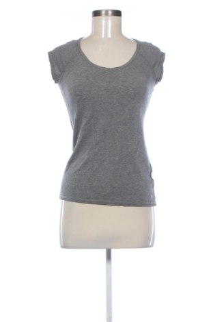 Γυναικείο t-shirt Gap, Μέγεθος XS, Χρώμα Γκρί, Τιμή 7,00 €, #137031378