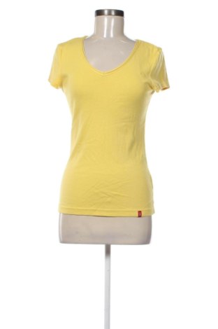 Γυναικείο t-shirt Esprit, Μέγεθος L, Χρώμα Κίτρινο, Τιμή 11,81 €, #137064884