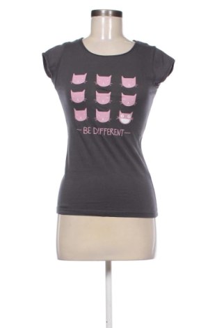 Tricou de femei Fb Sister, Mărime XS, Culoare Gri, Preț 41,99 Lei, #137082163