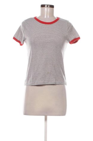 Γυναικείο t-shirt H&M, Μέγεθος S, Χρώμα Πολύχρωμο, Τιμή 8,00 €, #137136129