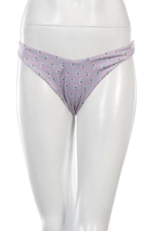 Costum de baie de damă Boys Of Europe, Mărime M, Culoare Multicolor, Preț 100,99 Lei, #137083933