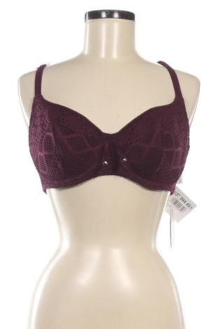 Costum de baie de damă Freya, Mărime M, Culoare Roșu, Preț 234,99 Lei, #137094651