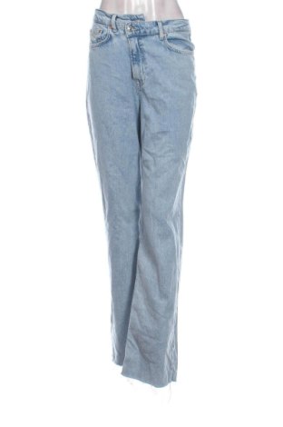 Dámské džíny  Stradivarius, Velikost S, Barva Modrá, Cena  327,00 Kč, #136857008