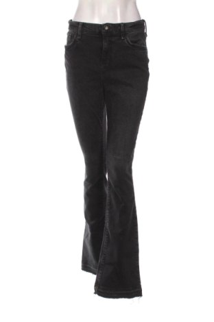 Дамски дънки River Island, Размер M, Цвят Черен, Цена 11,10 €, #136983311