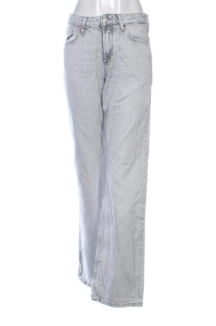Γυναικείο Τζίν Zara, Μέγεθος M, Χρώμα Γκρί, Τιμή 17,51 €, #136990289