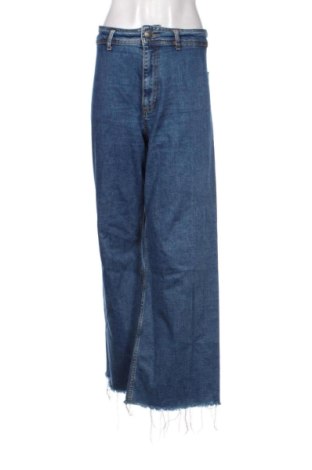 Blugi de femei Zara, Mărime M, Culoare Albastru, Preț 76,22 Lei, #137024462