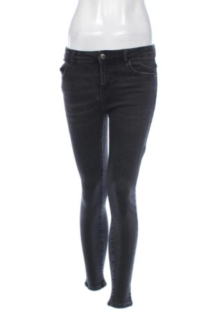 Damskie jeansy Zara, Rozmiar S, Kolor Czarny, Cena 48,39 zł, #137028898