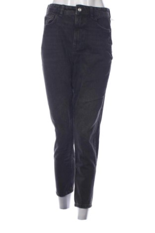 Дамски дънки Zara, Размер S, Цвят Черен, Цена 27,24 €, #137035946