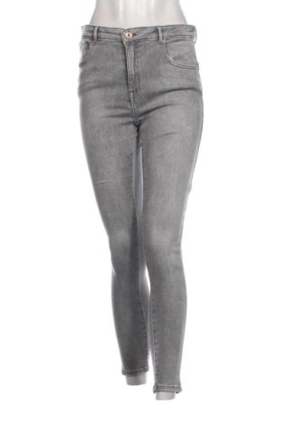 Damskie jeansy ONLY, Rozmiar M, Kolor Szary, Cena 36,29 zł, #137037471