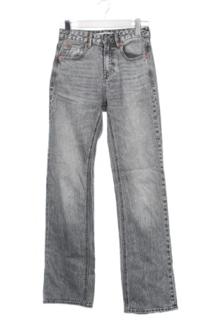 Dámské džíny  Stradivarius, Velikost XS, Barva Šedá, Cena  315,00 Kč, #137041491