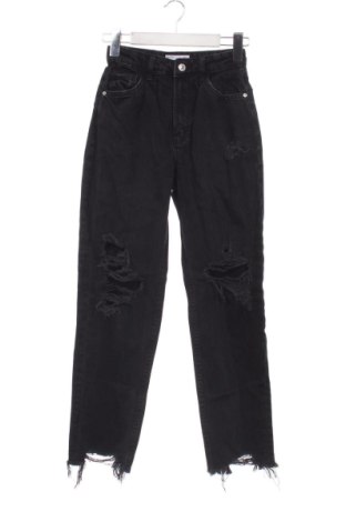 Női farmernadrág Bershka, Méret XXS, Szín Fekete, Ár 4 255 Ft, #137045077