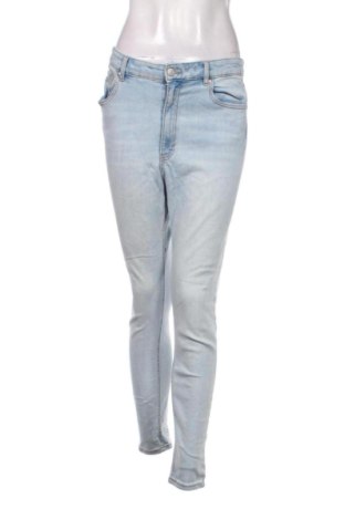 Blugi de femei Pull&Bear, Mărime M, Culoare Albastru, Preț 67,99 Lei, #137064159