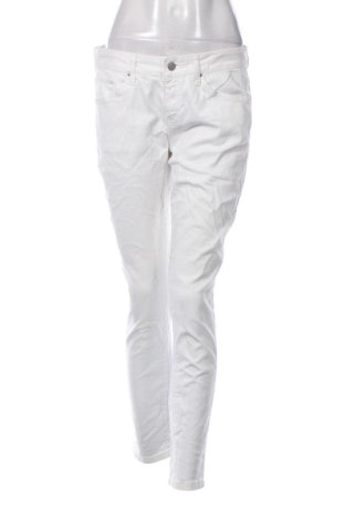 Női farmernadrág Unbranded, Méret L, Szín Fehér, Ár 4 019 Ft, #137065259