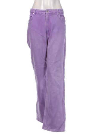 Dámske džínsy  Bershka, Veľkosť XL, Farba Fialová, Cena  24,31 €, #137077411