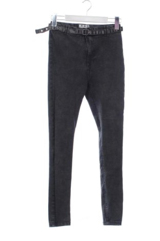 Blugi de femei Bershka, Mărime XS, Culoare Negru, Preț 64,00 Lei, #137078570