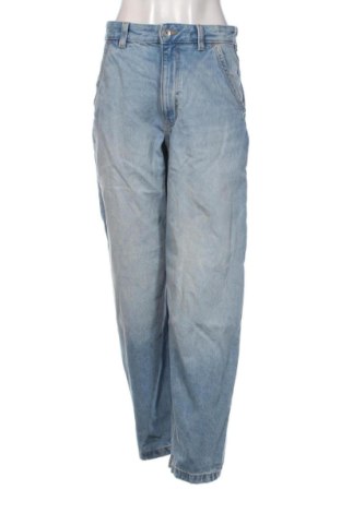 Blugi de femei Bershka, Mărime M, Culoare Albastru, Preț 128,99 Lei, #137089485