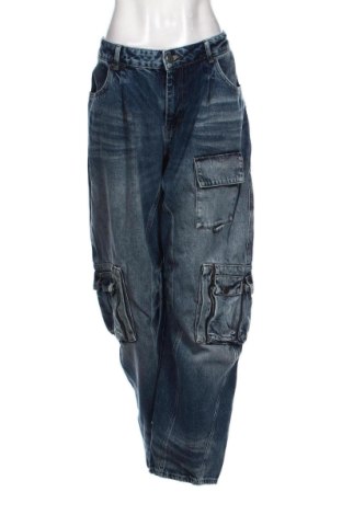 Blugi de femei Desigual, Mărime L, Culoare Albastru, Preț 226,54 Lei, #137089632