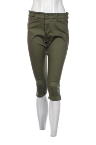 Дамски дънки Vero Moda, Размер L, Цвят Зелен, Цена 16,00 €, #137103029