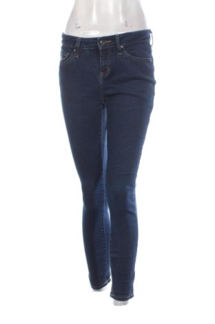Γυναικείο Τζίν Guess, Μέγεθος M, Χρώμα Μπλέ, Τιμή 32,99 €, #137113649
