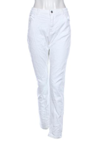 Blugi de femei Unbranded, Mărime XL, Culoare Alb, Preț 66,99 Lei, #137115625