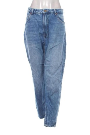 Дамски дънки Bershka, Размер XXL, Цвят Син, Цена 18,40 €, #137125154