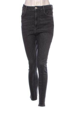 Blugi de femei Zara, Mărime L, Culoare Negru, Preț 68,00 Lei, #137125518