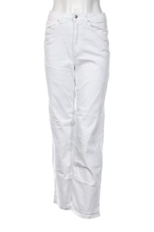 Blugi de femei ONLY, Mărime S, Culoare Alb, Preț 214,99 Lei, #137126959