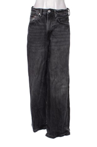 Dámské džíny  H&M, Velikost M, Barva Černá, Cena  379,00 Kč, #136701247