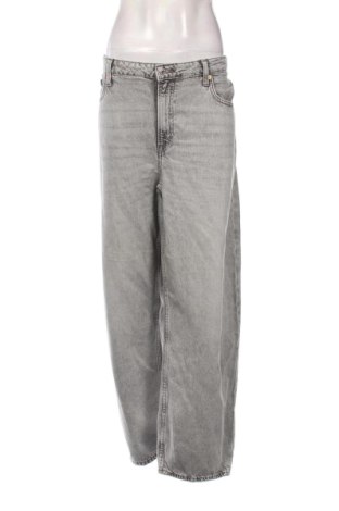 Damskie jeansy H&M, Rozmiar 3XL, Kolor Szary, Cena 93,56 zł, #136993794