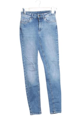 Damskie jeansy ONLY, Rozmiar S, Kolor Niebieski, Cena 168,37 zł, #137038437