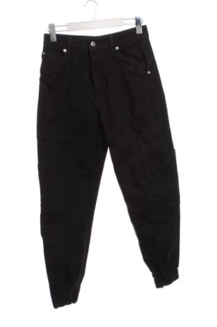 Дамски дънки Bershka, Размер M, Цвят Черен, Цена 14,00 €, #137044995